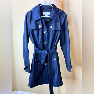 Michael Kors women’s trench coat size Medium!
